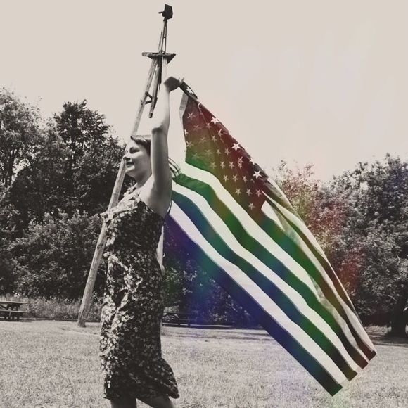 Meet your Posher, Allana - Picture 1 of 1